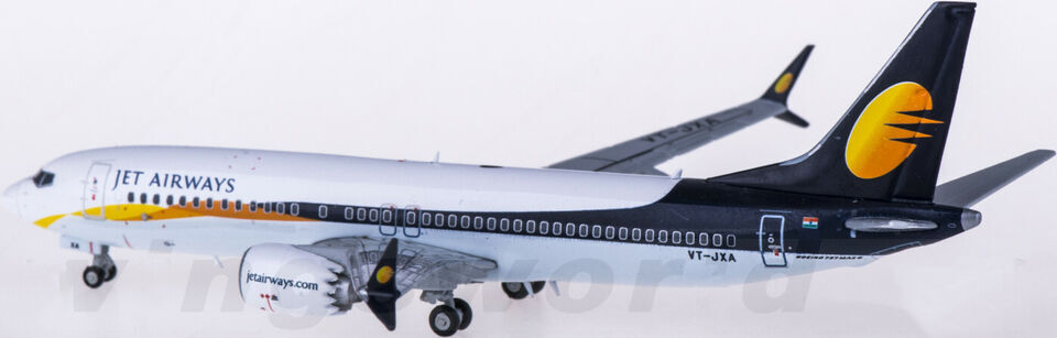 1:400 JC Wings JET AIRWAYS BOEING 737 MAX 8 Passenger Airplane Diecast Model