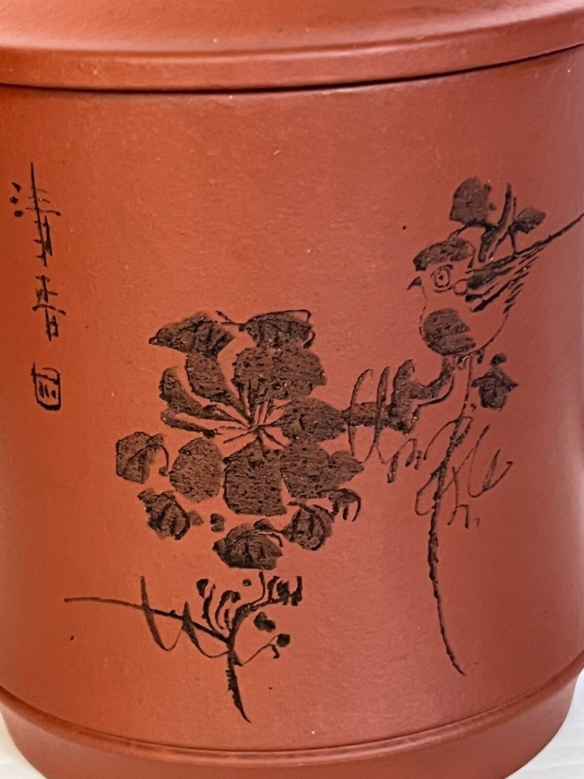 Chinese Yixin Zisha Clay Hand Carved Tea Mug With Lid In Box