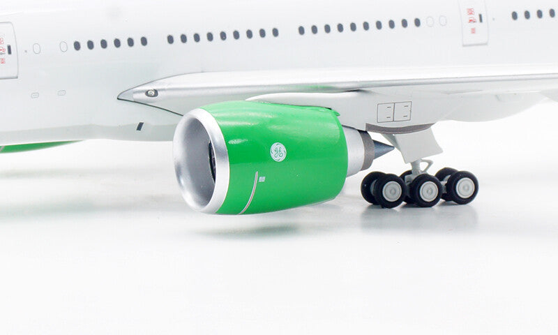 1:200 32CM InFlight Turkmenistan BOEING 777-200LR Plane Diecast Aircraft Model