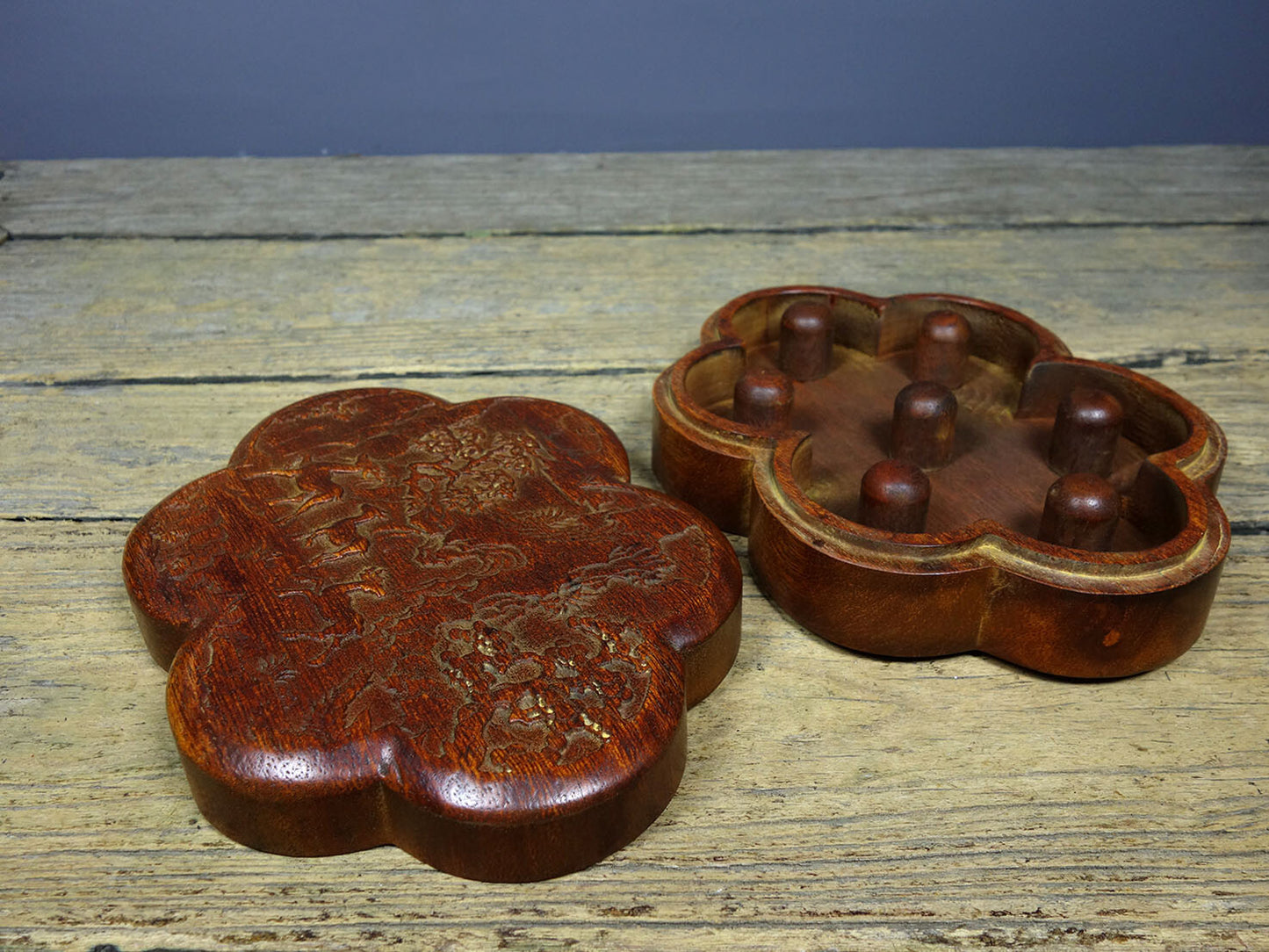 Collections Chinese Rosewood Carved Exquisite Thumb Ring Box Ring Storage Box