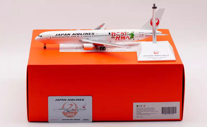 1:200 28CM JC Wings JAPAN AIRLINE BOEING 767-300ER Passenger Plane Diecast Model