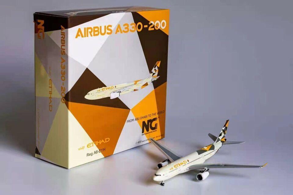 1:400 NG Model ETIHAD AIRBUS A330-200 Passenger Airplane Diecast Aircraft Model