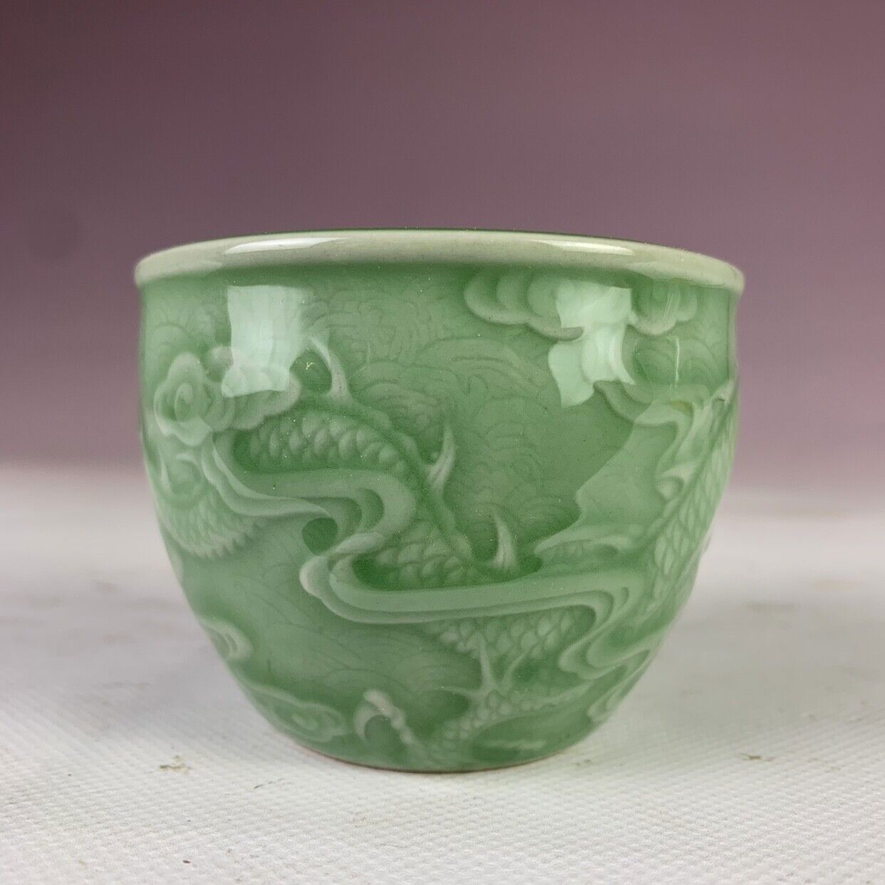 3.0" Chinese Qing Green Glaze Porcelain Relief Dragon & Cloud Design Teacup Cup