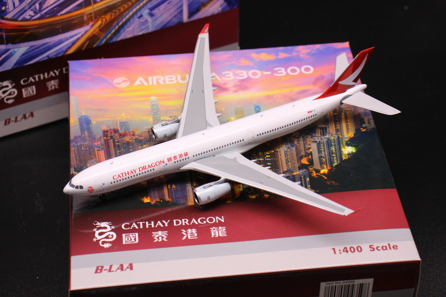 Phoenix CATHAY DRAGON A330-300 B-LAA 1/400 diecast plane model aircraft