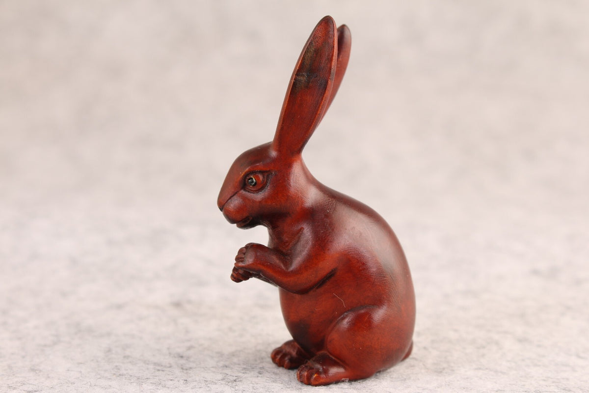 MINI chinese boxwood handmade carving rabbit statue netsuke collectable tea pet