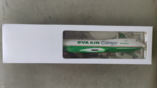 38CM 1:200 Hogan Eva Air Cargo Boeing 747-8F Airplane ABS Plastic Aircraft Model