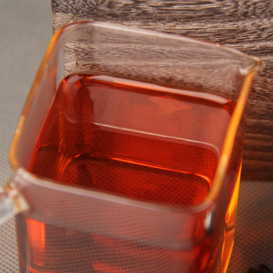 Feng Qing Hong Luo Black Tea Loose Leaf Yunnan Dianhong Black Tea