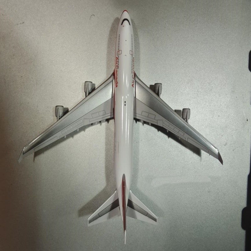 1:400 JC Wings Air Canada Boeing 747-400 Passenger Plane Diecast Aircraft Model