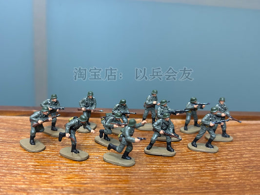 1/72 14Pcs World War II German Combat Soldier Model