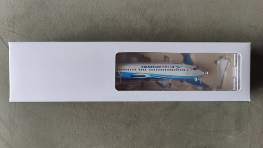 1:200 Hogan XIAMENAIR BOEING 737 MAX8 Passenger Plane ABS Plastic Aircraft Model