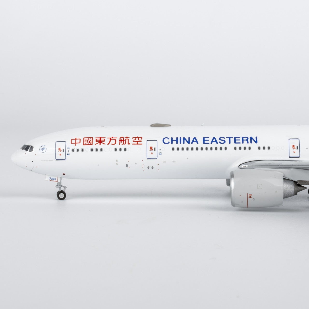 1:400 NGmodels China Eastern Boeing 777-300ER Passenger Diecast Plane Model