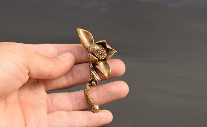 Pure Solid Brass Carved Lotus Frog Tea Ceremony Copper Tea Pet Small Ornament