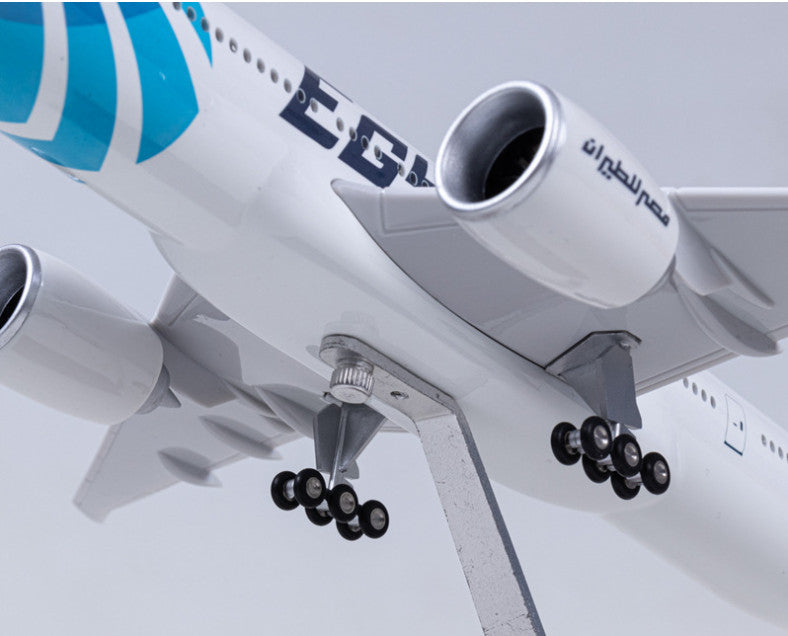 47CM 1:157 EGYPTAIR BOEING 777-300ER Plane Landing Gears Resin Aircraft Model