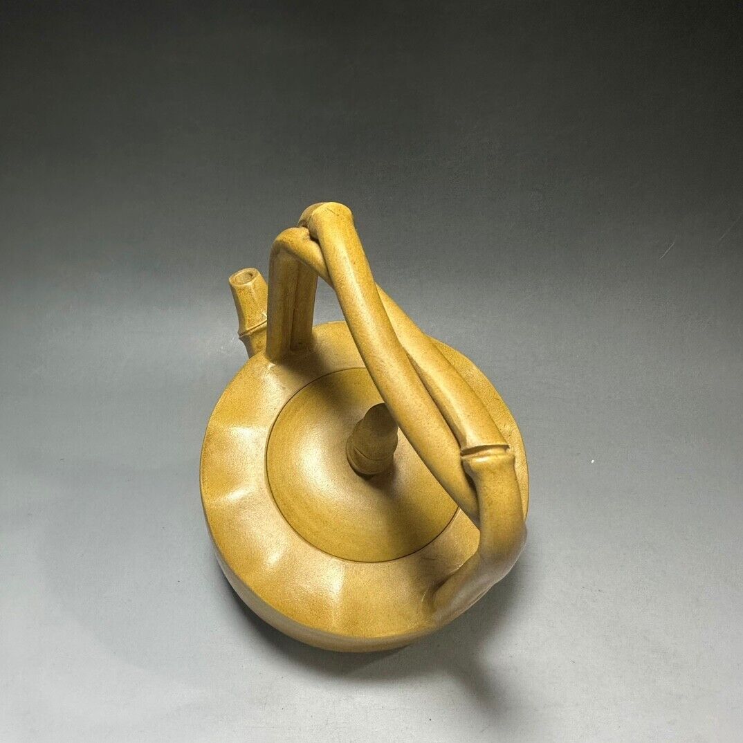 Chinese Yixing Zisha Clay Handmade Exquisite Teapot (双把提梁 底款:时大彬)