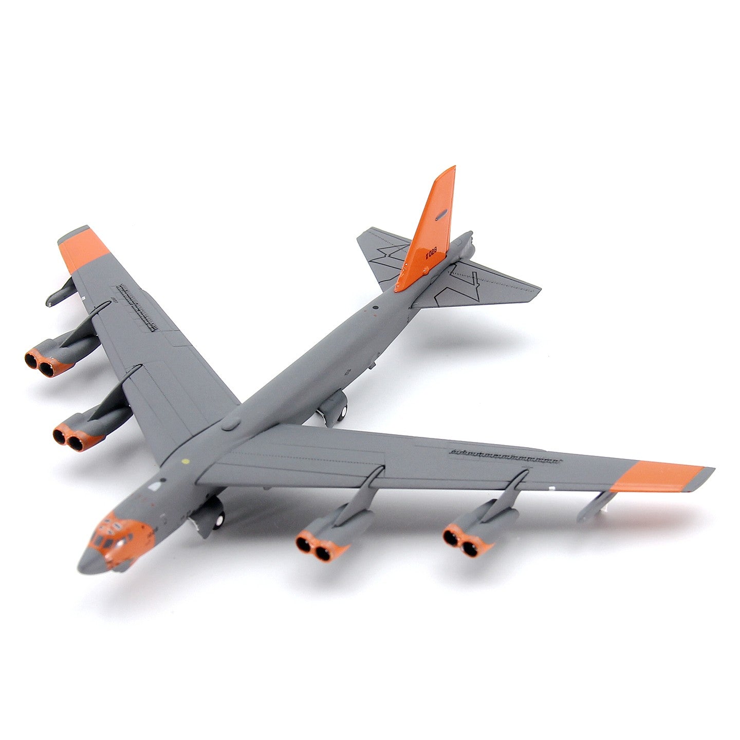 1:400 Geminijets USAF B-52H Stratofortress Passenger Airplane Diecast Model