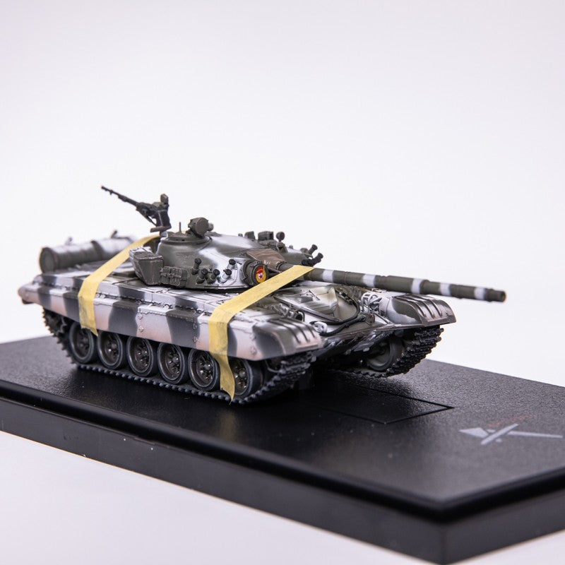 1/72 Russian T-72A main battle tank Finished product model