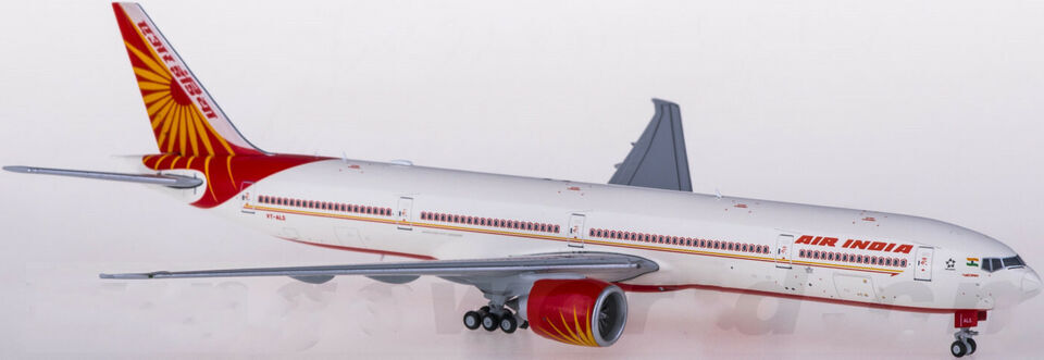 1:400 JC Wings AIR INDIA BOEING 777-300ER Passenger Airplane Diecast Plane Model