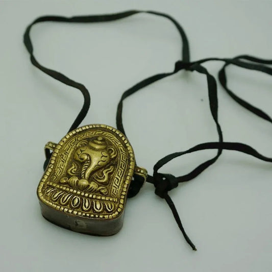 Tibetan Nepal Brass Ghau Box Pendant Conch Vase Design Stupa Necklace Statue