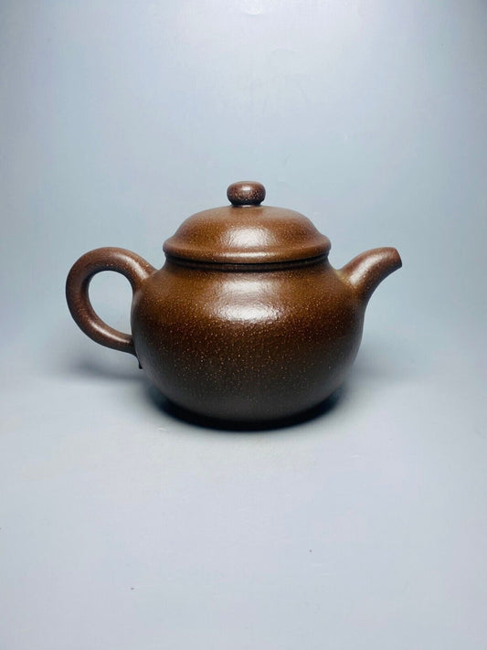 Chinese Yixing Zisha Clay Handmade Exquisite Teapot (莲子底款:大亨)