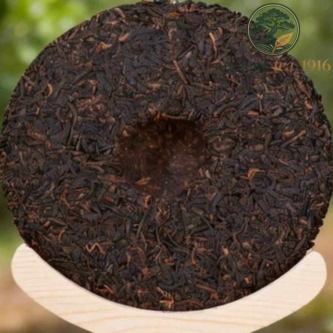 200g Ripe Tea Iceland Ancient Tree Large Leaf Yunnan Pu Erh Tea Cake