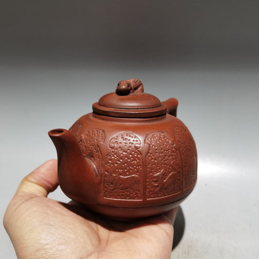 Chinese Yixing Zisha Clay Handmade Exquisite Teapot(十二生肖壶 低款:老艺人)