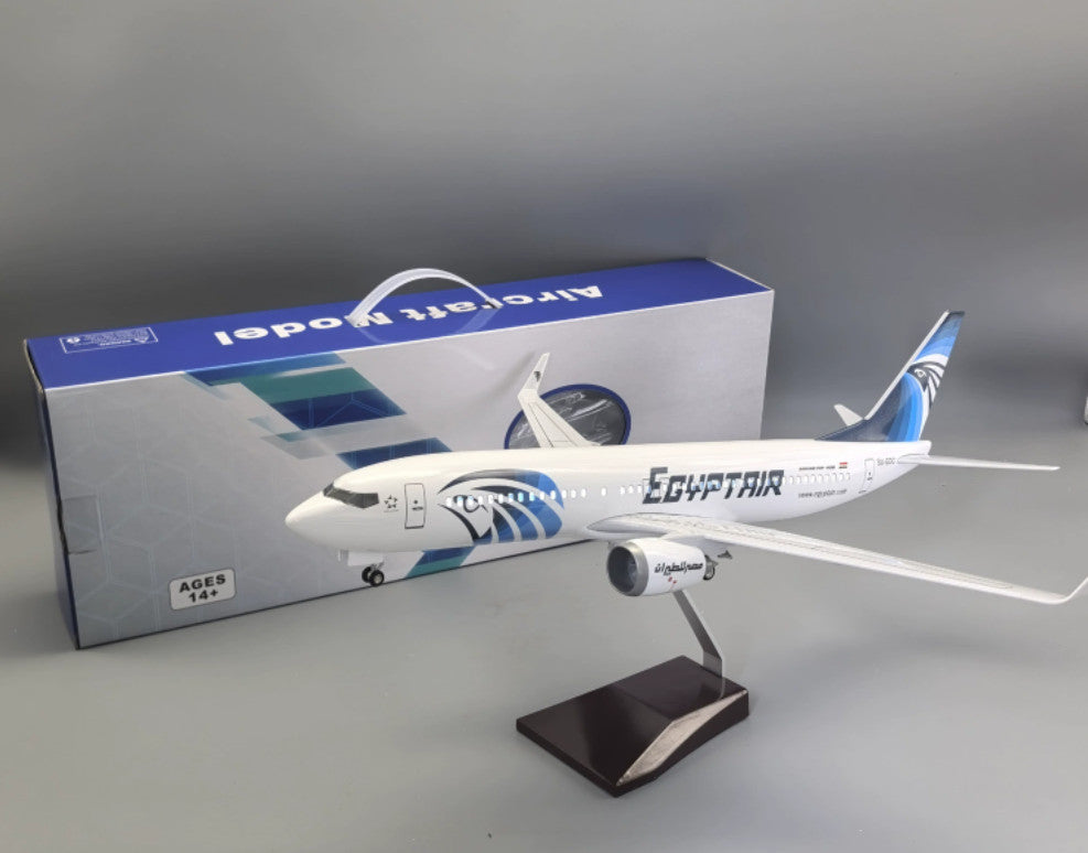 47CM 1:85 EGYPTAIR BOEING 737-800 Airplane Led Sound- controll Light Resin Model