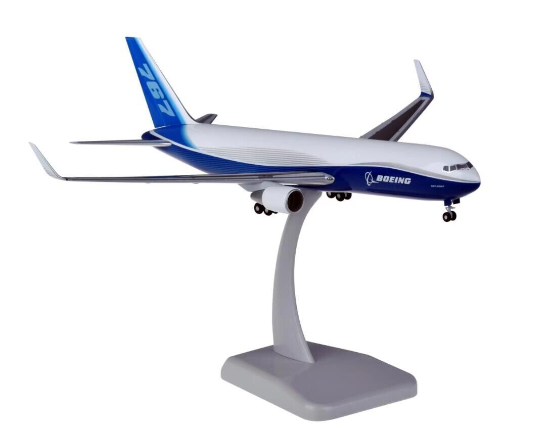 1:200 28CM Hogan BOEING 767-300F Aircraft Plane ABS Plastic Airplane Model