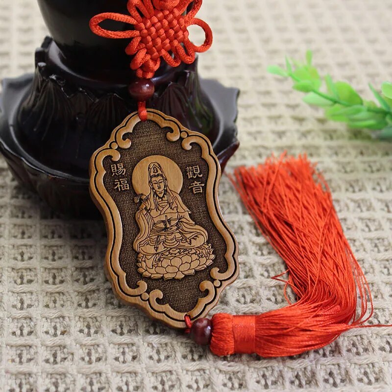 Wood KwanYin Car Hanging Ornament Bodhisattva Guanyin Pendants Buddha Statue