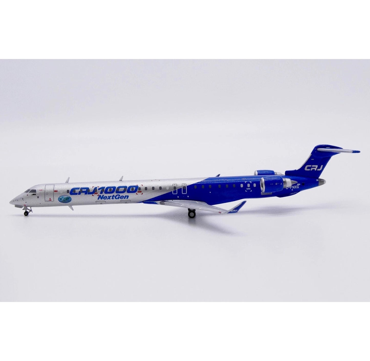 1:400 JC Wings Bombardier CRJ1000ER Passenger Airplane Diecast Plane Model