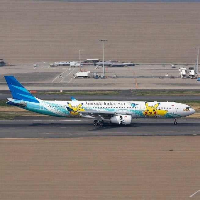 1:400 JC Wings Garuda Indonesia A330-300 Airplane Diecast Aircraft Plane Model