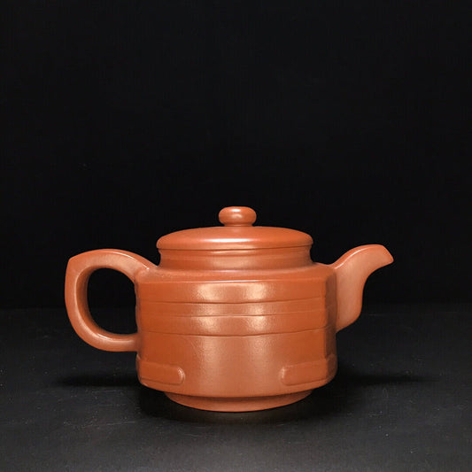 Chinese Yixing Zisha Clay Handmade Exquisite Teapot (大混方 底款:顾景舟)