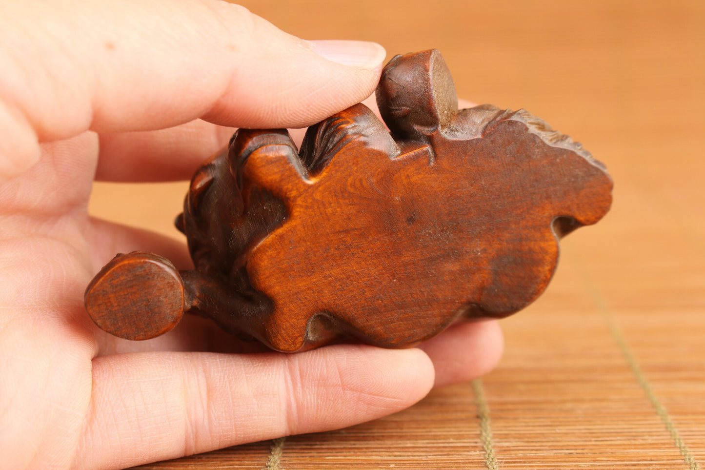 Fortune Japanese boxwood hand carved horse statue netsuke collectable home deco