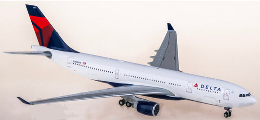 1:200 Geminijets Delta Air Lines Airbus A330-200 N852NW Airplane Diecast Model