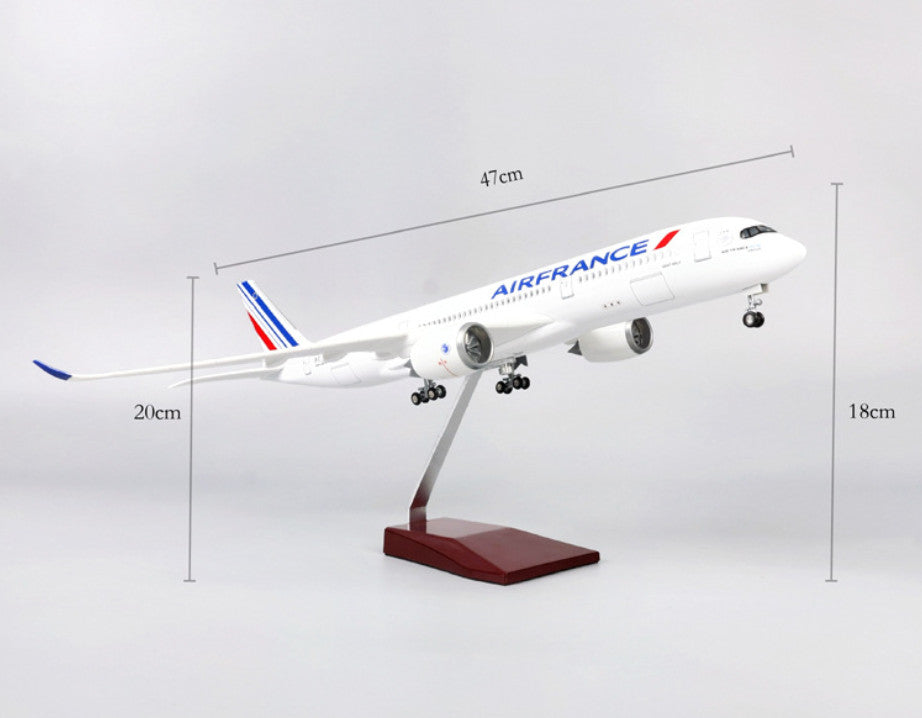 1:140 47CM AIR FRANCE AIRBUS A350 Passenger Airplane Landing Gear Resin Model