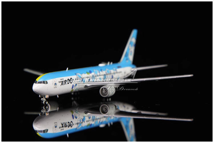 1:400 JC Wings AIR DO BOEING 767-300ER Passenger Airplane Diecast Aircraft Model