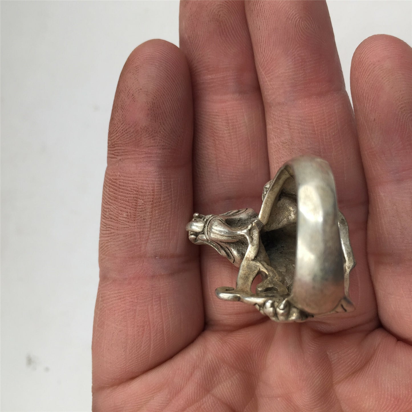 China OLD antique 23mm Tibetan silver handmade 3D dragon Unicorn Kylin ring
