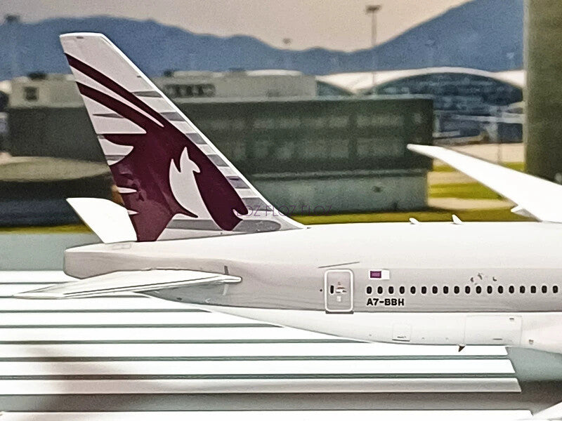 Phoenix QATAR AIRWAYS for Boeing B777-200LR A7-BBH 1:400 plane Pre-built Model