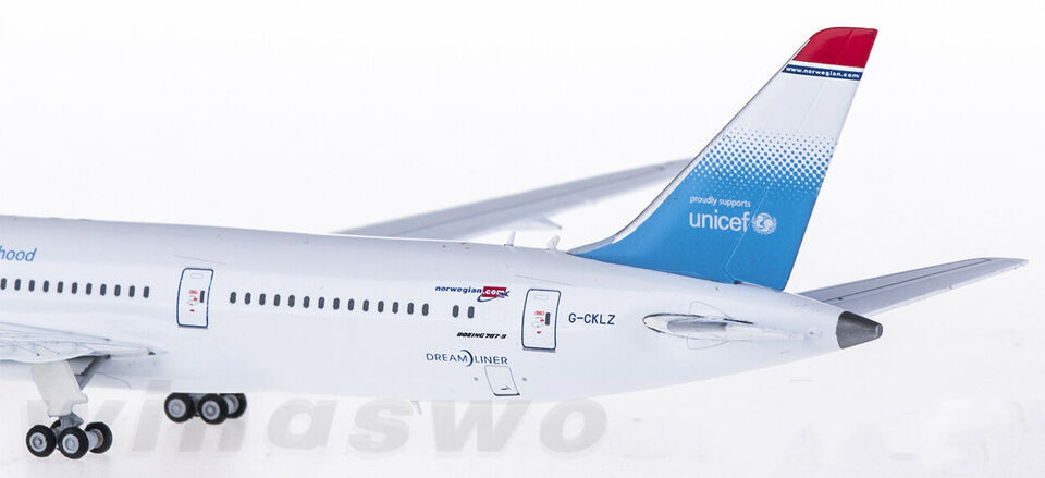 1:400 JC Wings Norwegian Air BOEING 787-9 Passenger Airplane Diecast Plane Model