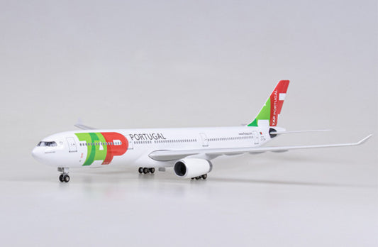 47CM 1:135 PORTUGAL AIRBUS A330 Passenger Airplane Landing Gears Resin Model