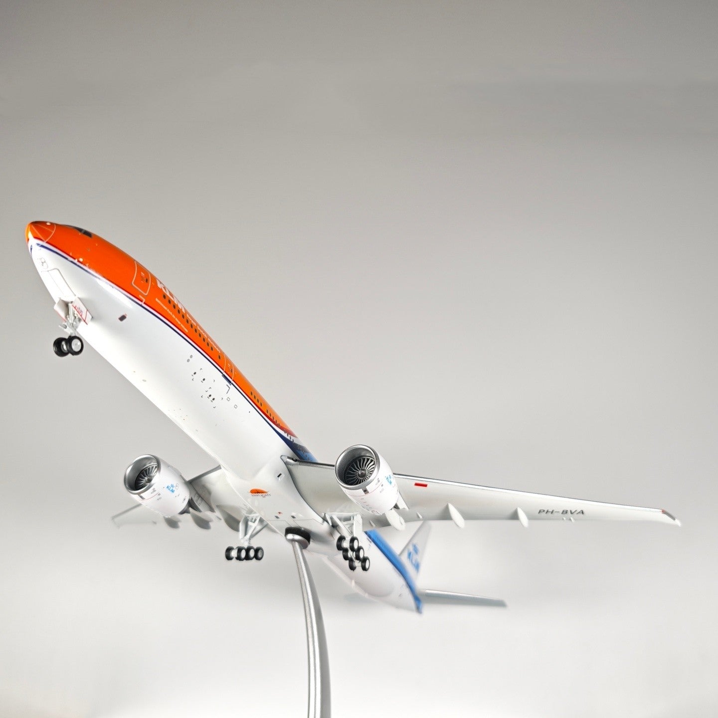 1:200 InFlight KLM B777-300ER PH-BVA Passenger Airplane Diecast Plane Model