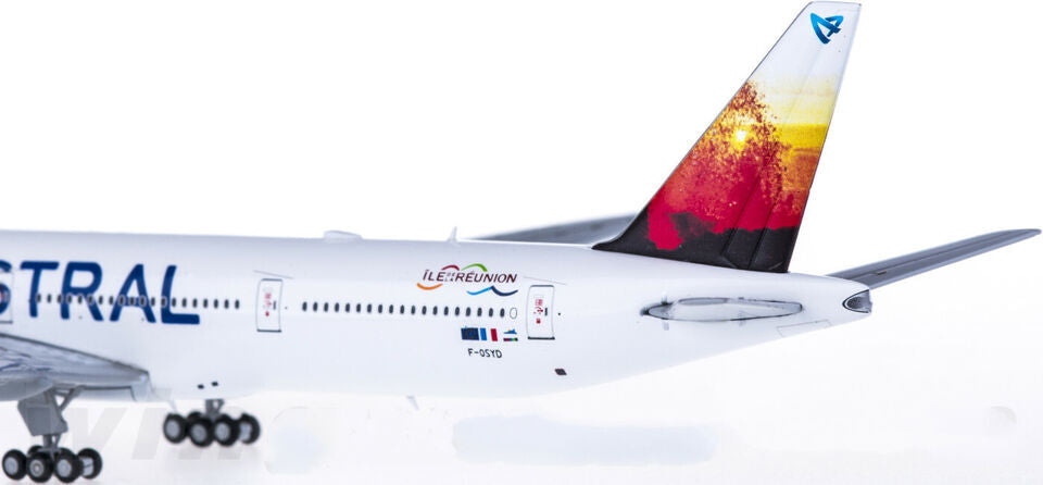 1:400 JC Wings AIR AUSTRAL B777-300ER Passenger Airplane Diecast Aircraft Model