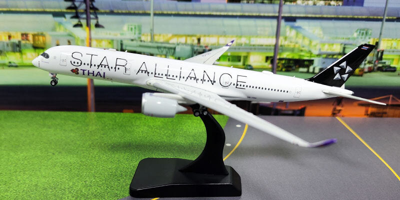 1:400 Aviation THAI STAR ALLIANCE AIRBUS A350-900 Airplane Diecast Plane Model
