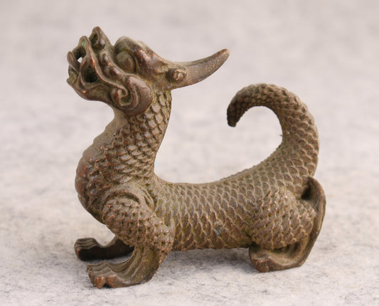 Rare Chinese dragon bronze figure Statue tea pet fengshui Art deco