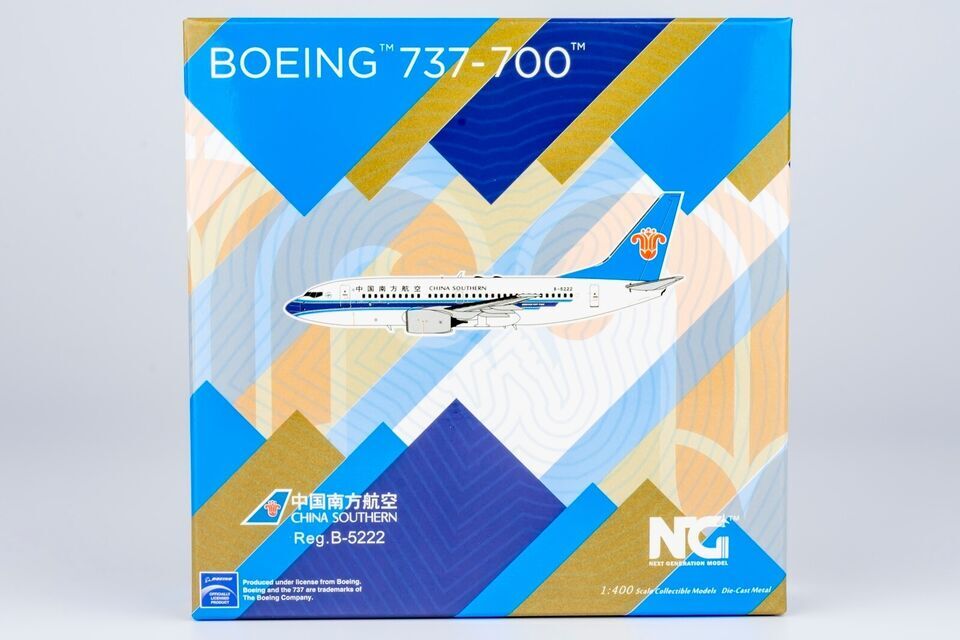1:400 NG Model CHINA SOUTHERN BOEING 737-700 Passenger Airplane Diecast Model