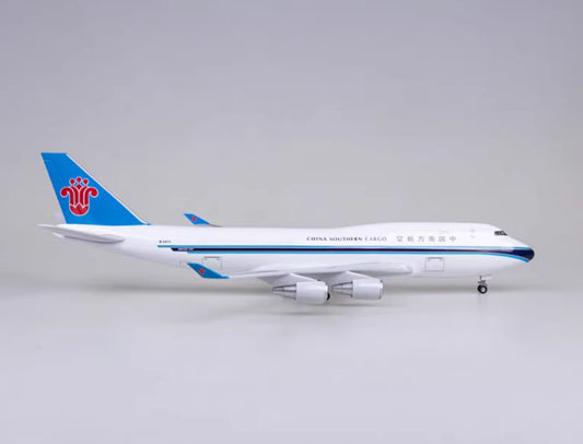 1:150 47CM CHINA SOUTHERN CARGO BOEING 747-400 Airplane Landing Gear Resin Model