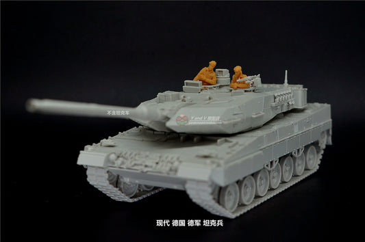 1/72 1/64 1/87 Modern Germany Wehrmacht Tank Crew 2-Persons Unpainted Model