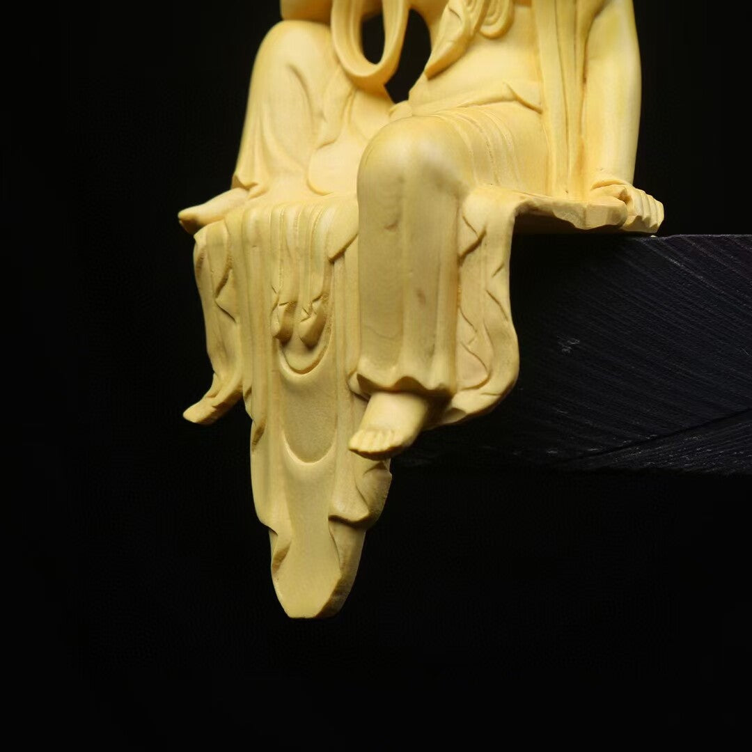 Chinese 100% Boxwood Wood Hand Carved Guanyin Kwan-yin buddha Statue table deco
