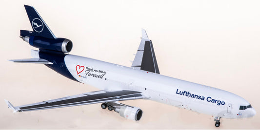 1:200 SQ Wings Lufthansa MD-11 D-ALCC Passenger Airplane Diecast Plane Model