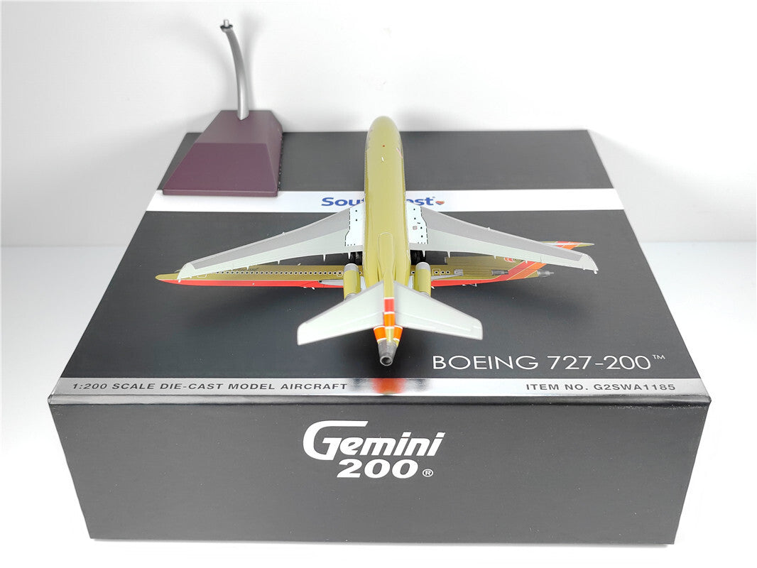 1:200 Geminijets Southwest B727-200 Passenger Airplane Diecast Aircraft Model
