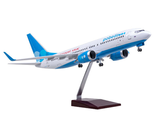 1:85 47CM Pobeda BOEING 737 MAX Passenger Airplane Landing gear Resin Model